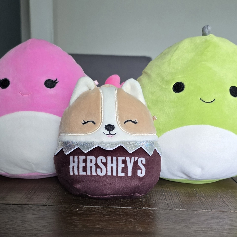 Three super cute Squishmallow's Crab, Dino, and Corgi - Picture 1 of 9